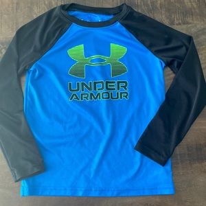Boys Under Armour Long Sleeve Dri-fit - Sz 6